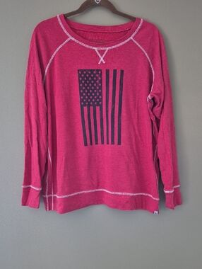 🎉 5/$15 | EDDIE BAUER | Red Flag Sweatshirt